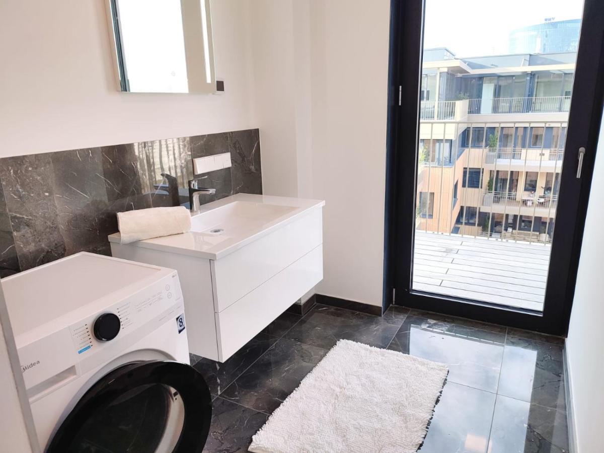 Panorama Apartment Vienna - Free Parking, Sauna & Fitness Εξωτερικό φωτογραφία